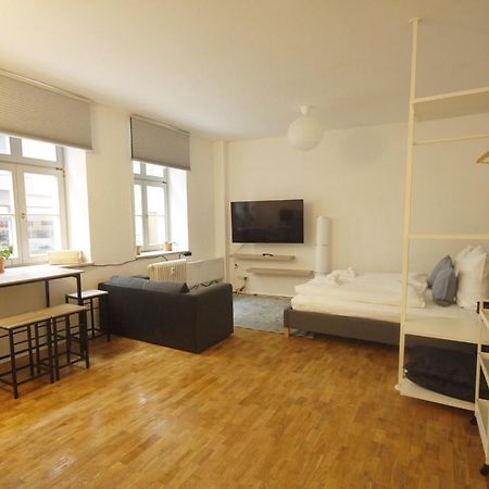 Nuvoom Workation, Highspeed Internet, zentral in der Dresdner Innenstadt Dresden Exterior foto