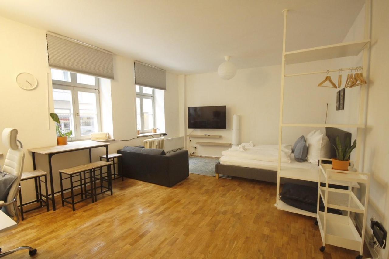 Nuvoom Workation, Highspeed Internet, zentral in der Dresdner Innenstadt Dresden Exterior foto